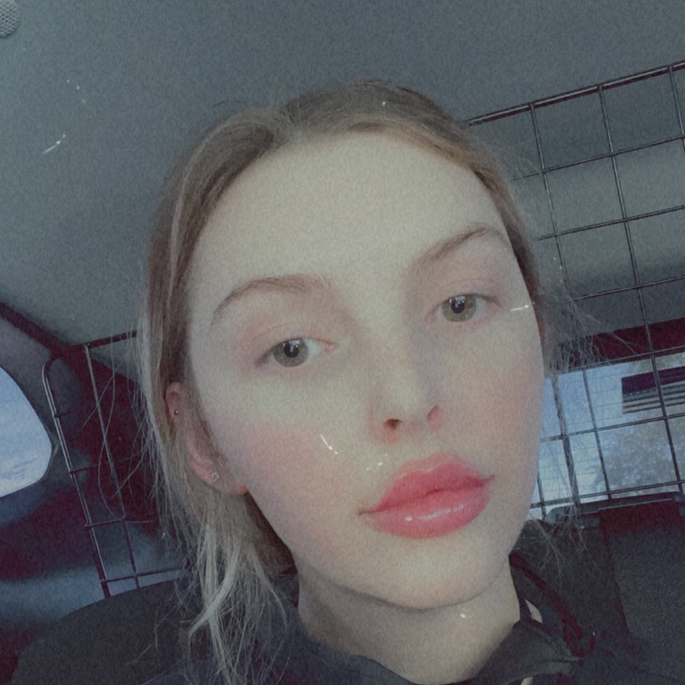 Meet your Posher, Madi